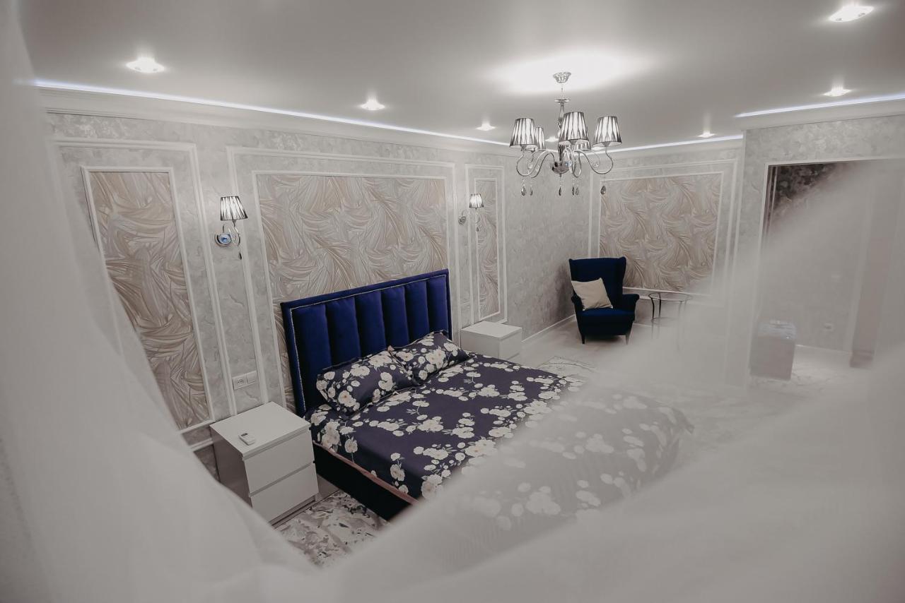 Vip Апартаменты Однокомнатная Квартира Uralsk Exterior foto